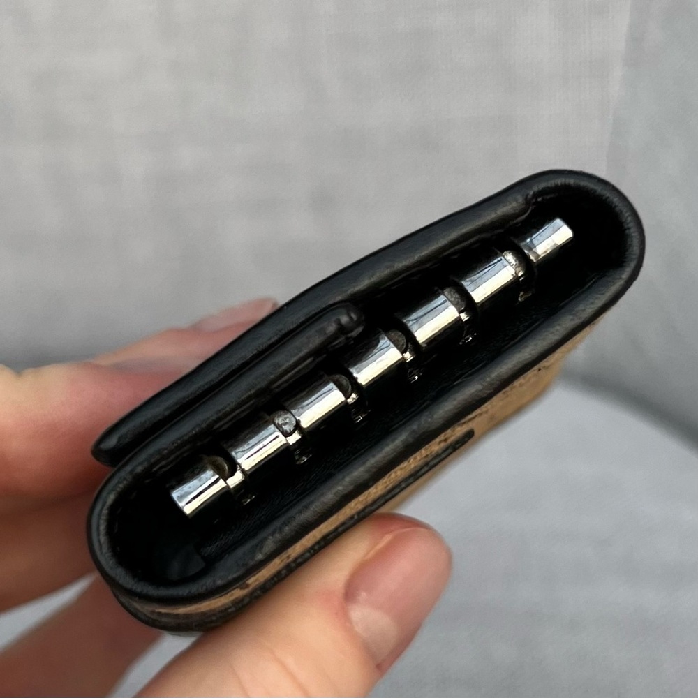 Gucci Unisex key Case - Picture 2 of 6